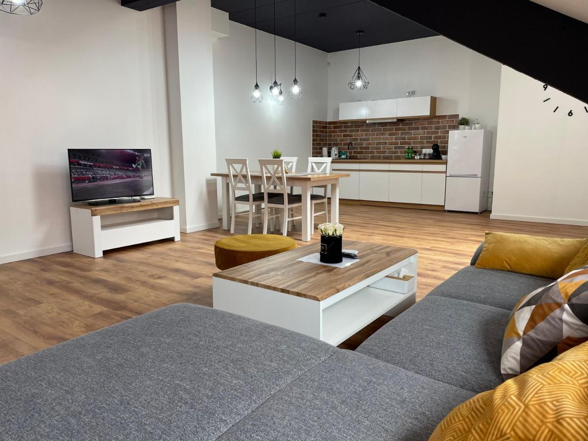 Apartament Rynek 13 Z Parkingiem - Centrum Bochni 博赫尼亚 外观 照片